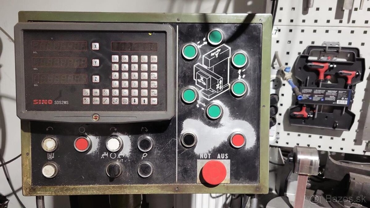 Nástrojářská frézka TOS FNGJ 20 (8778) - 5