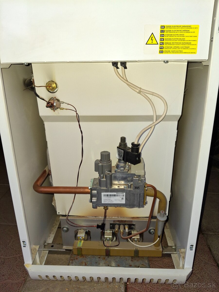 Predám kotel ATTACK 30 kW PLQC - 5