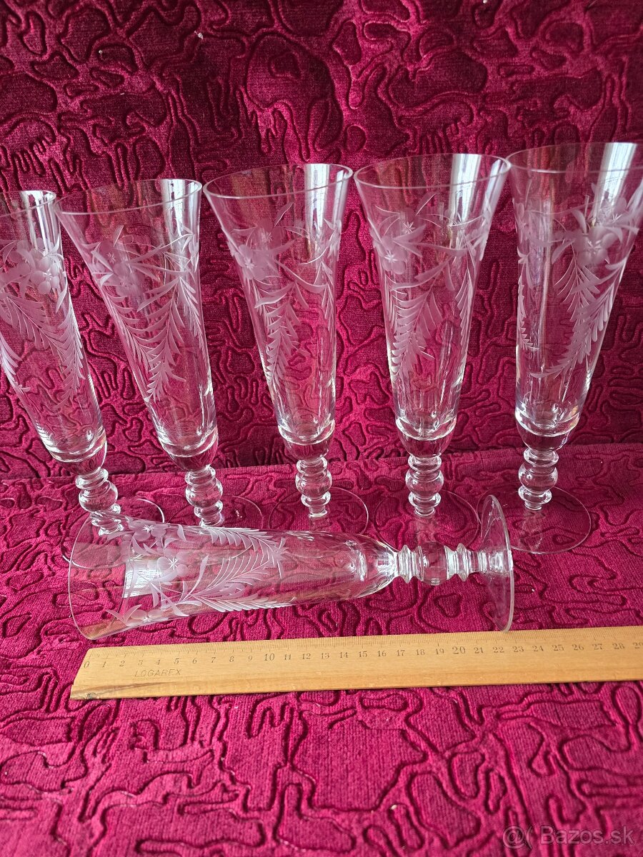Poháre na šampanské. - 5