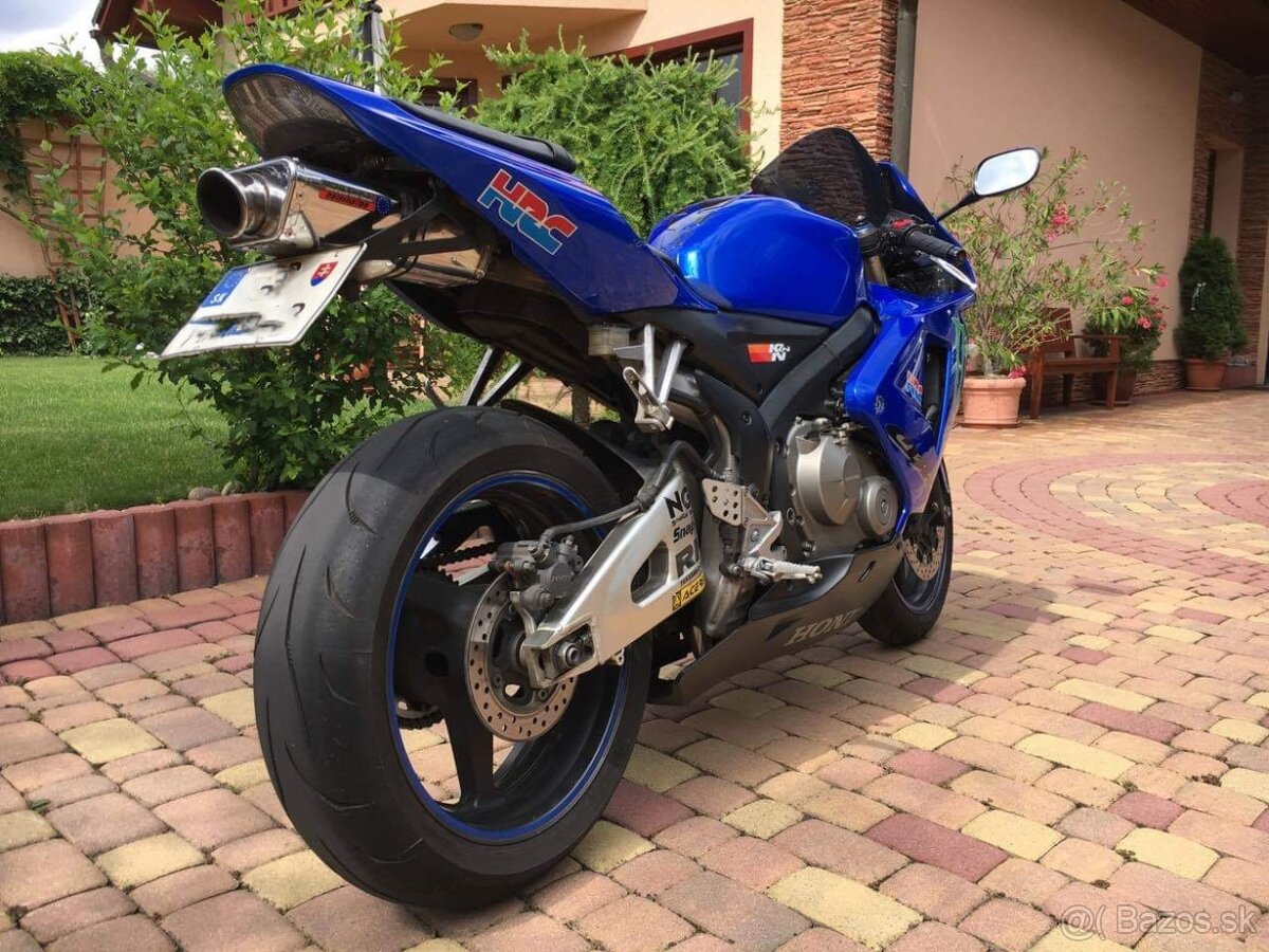 Honda CBR 600 RR - 5