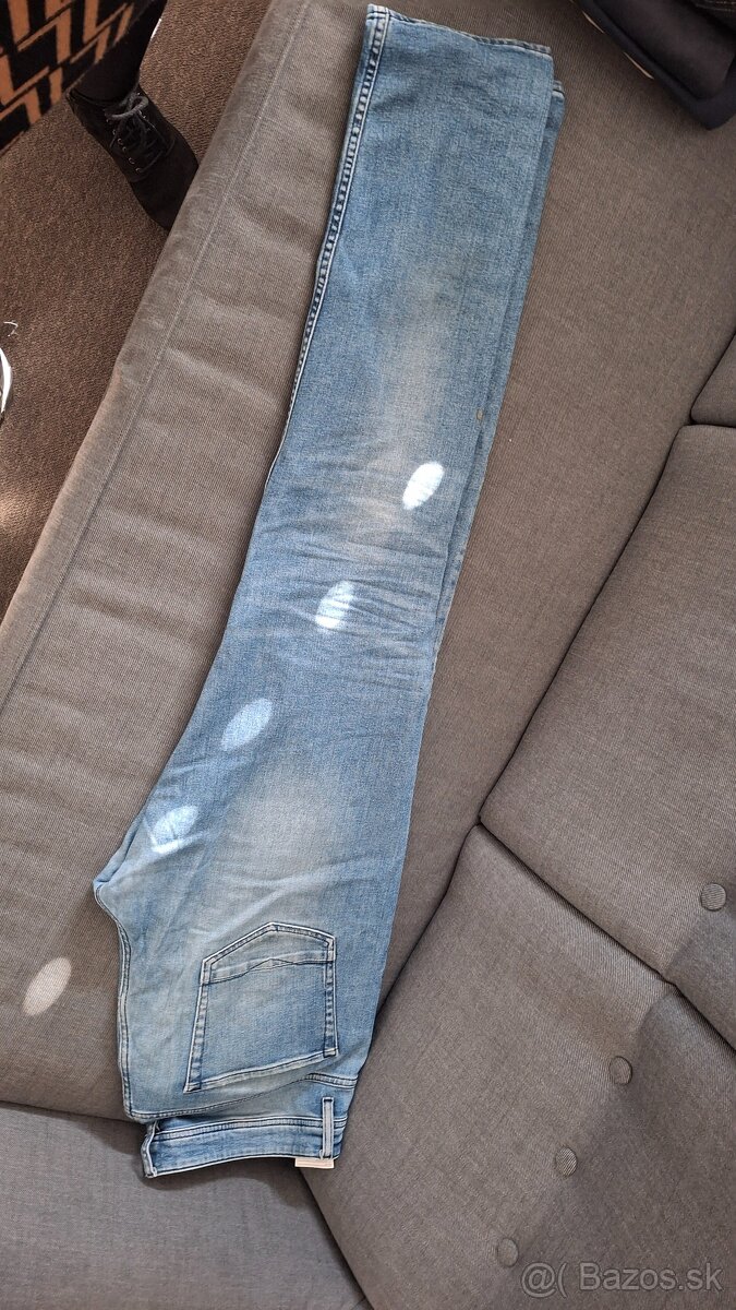 Tom Tailor, HUGO BOSS - 5