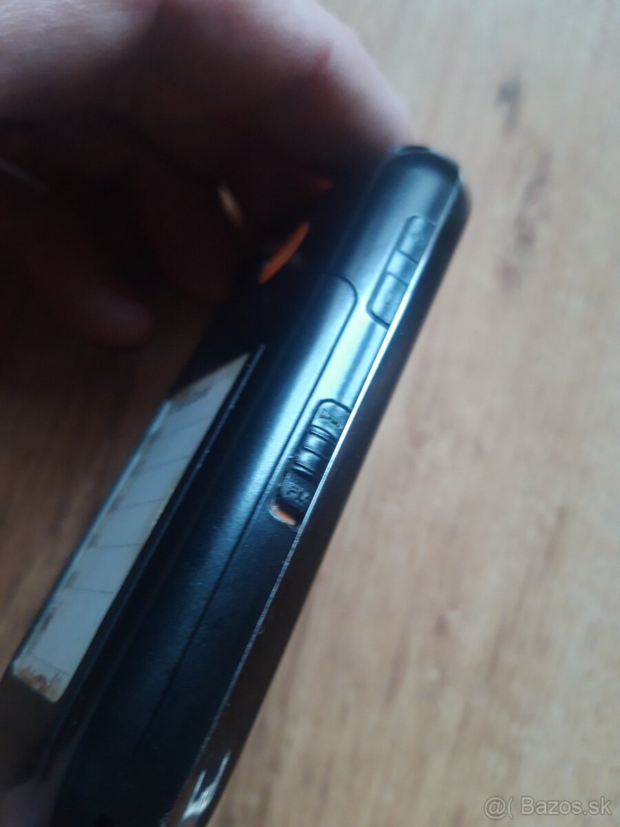 Seniorský telefón - 5