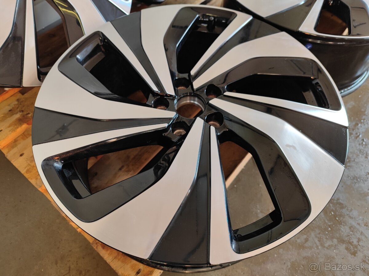 Alu kola 5x112 R20 VW ID5-6 original - 5