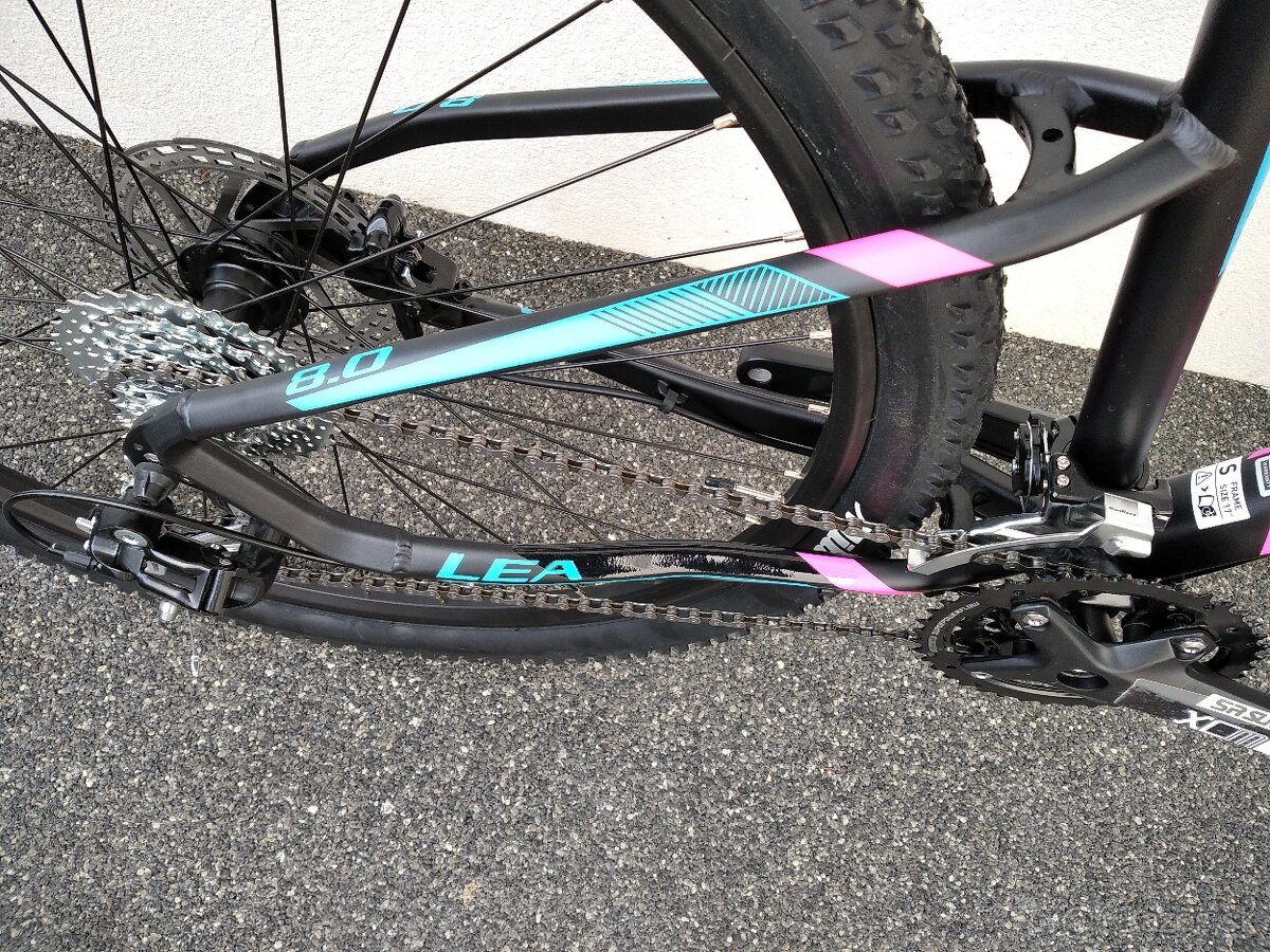 LEA 8.0 rám 17" so zárukou - 5