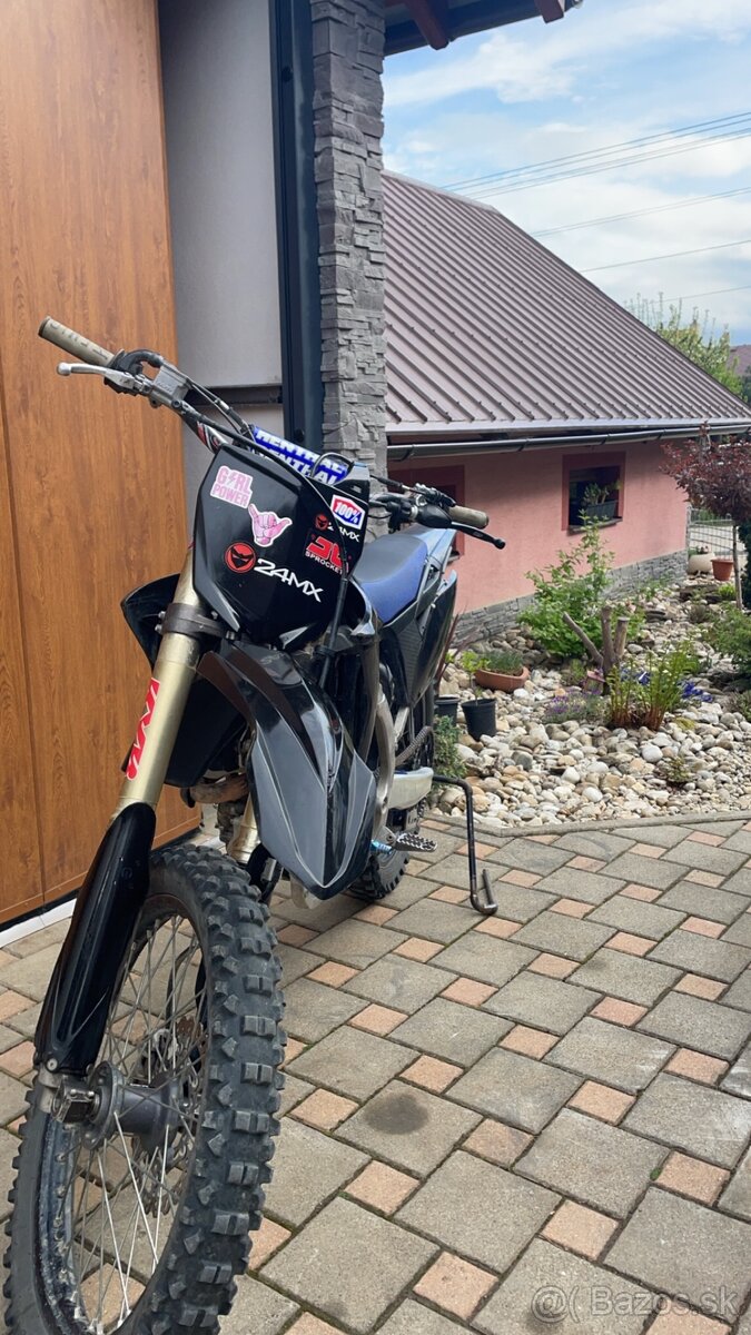Yamaha yzf 250