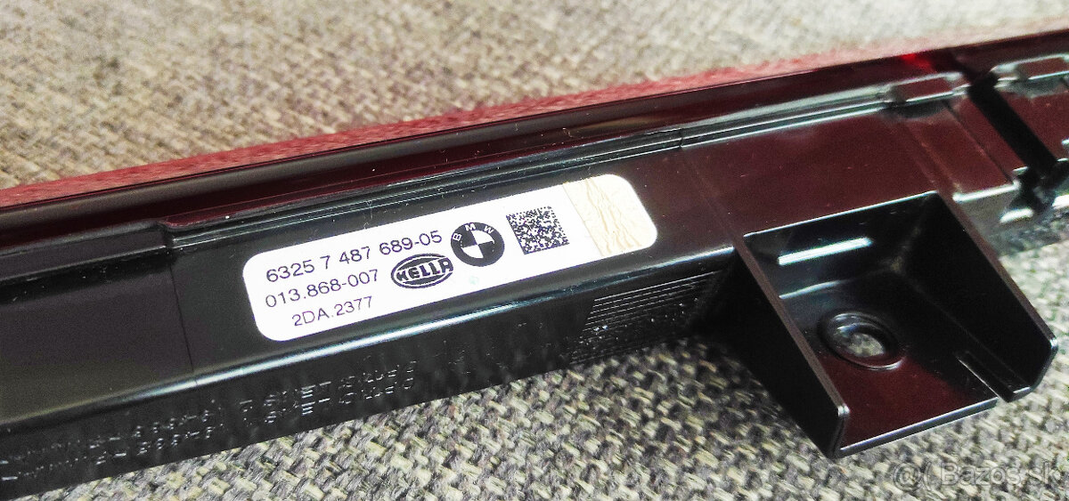 tretie brzdové svetlo na BMW X2 - 5