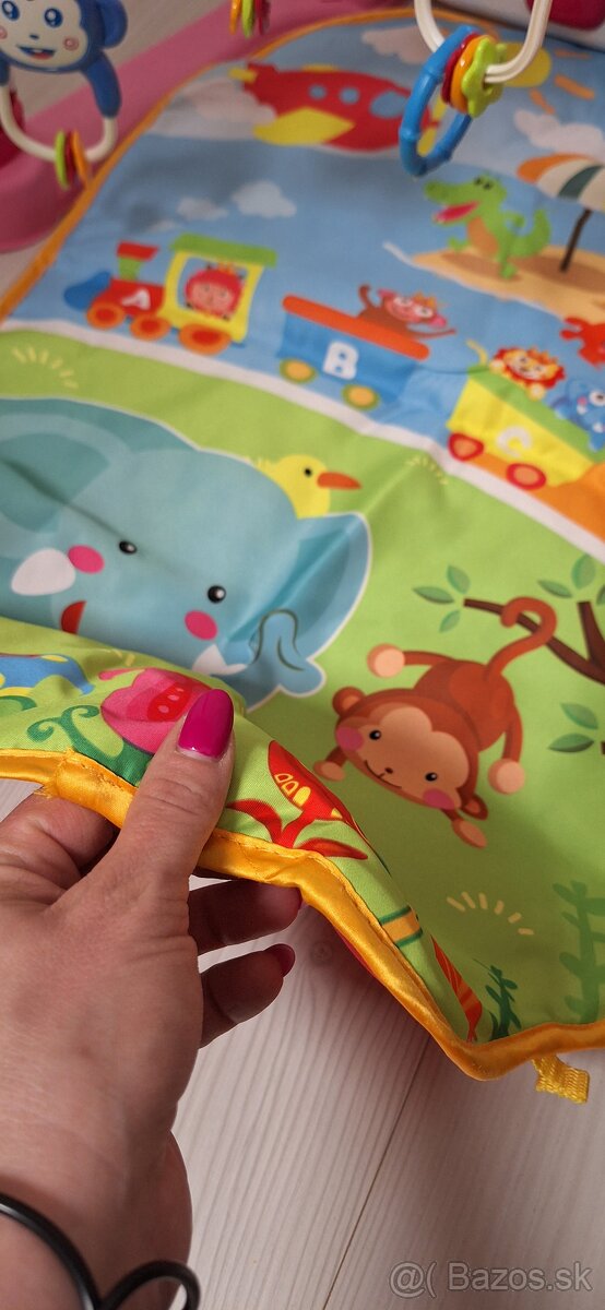 Hracia deka s klavirom - 5