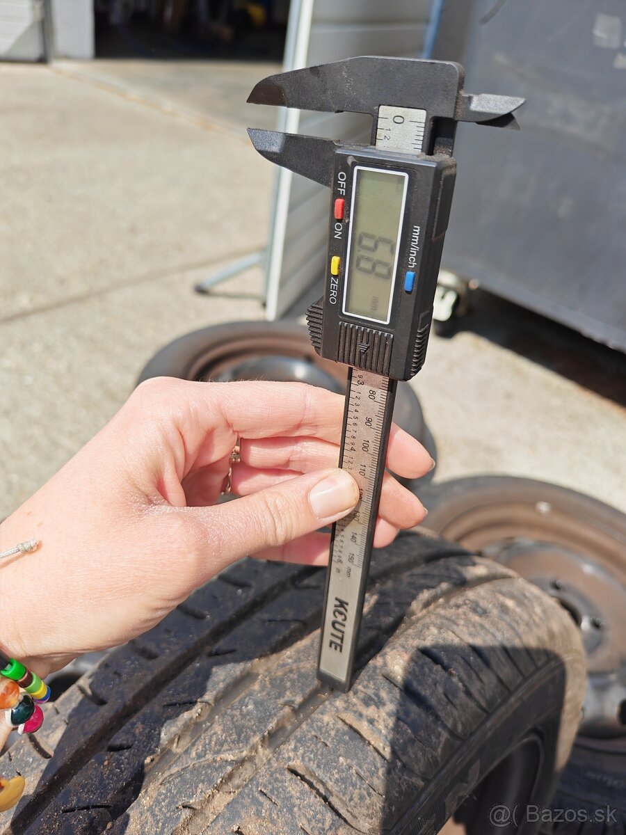 plechové disky 14x5J + letné pneu - 5