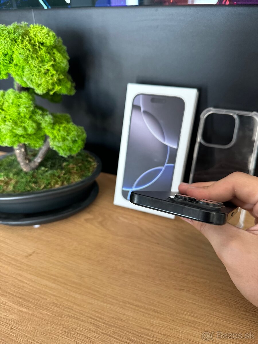 iPhone 16 Pro - 5