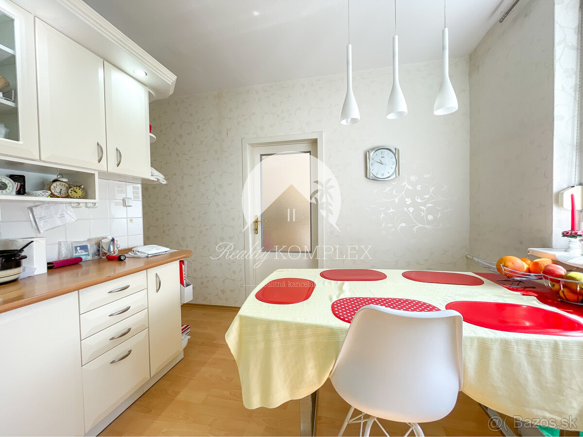 Reality KOMPLEX s.r.o. Vám ponuka EXKLUZÍVNE na PREDAJ 4-izb - 5