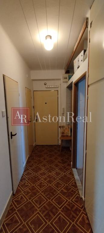 Predaj: Pekný 3 izbový byt v Skalici na ulici Mallého ,3.pos - 5