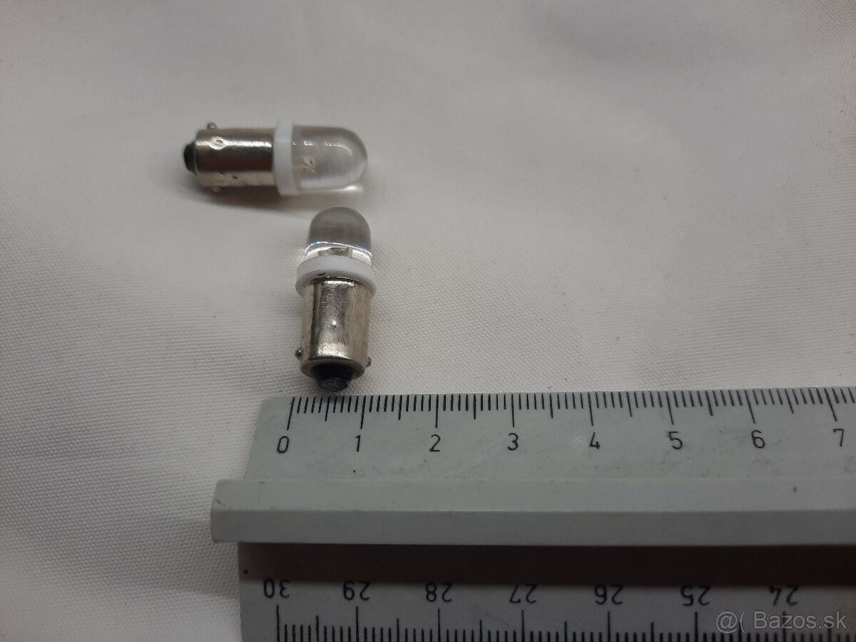 Predám rôzne LED žiarovky do auta: - 5