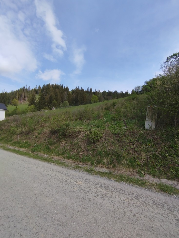 Stavebný pozemok v obci Snežnica - 5