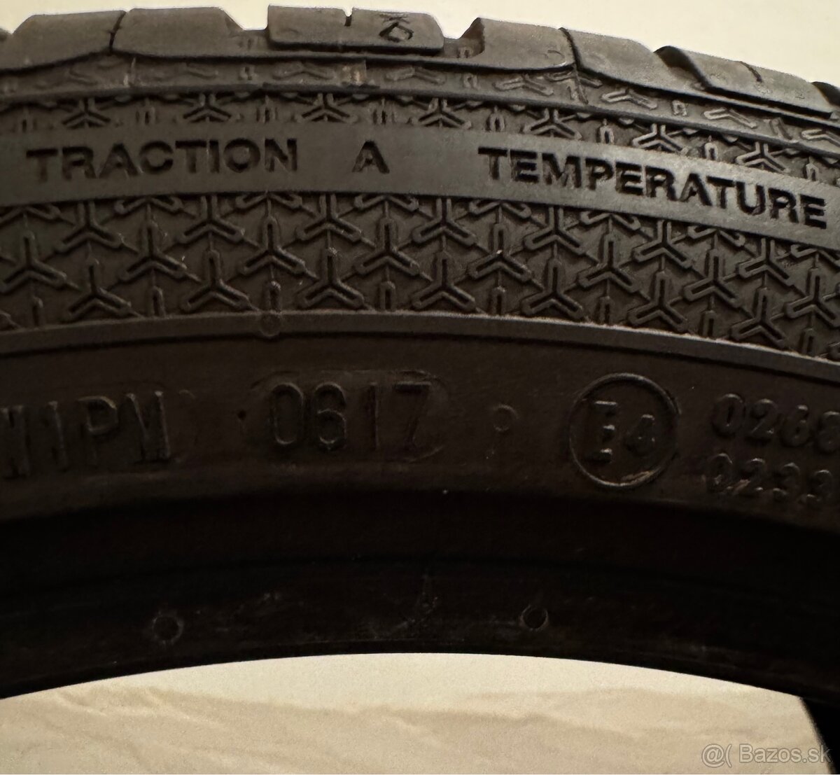 255/40 R19 Barum - 5