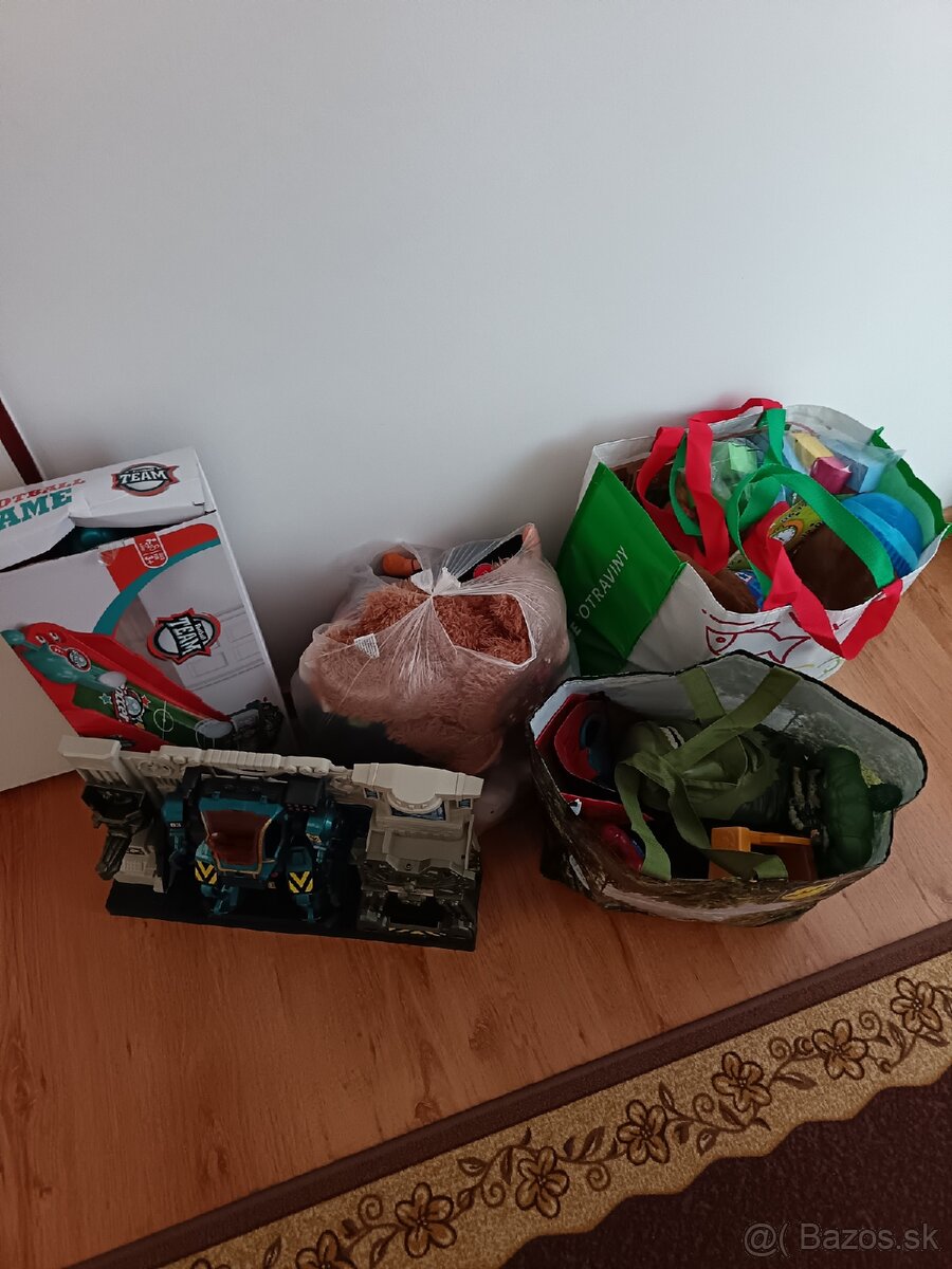 Hračky +plyšáky - 5