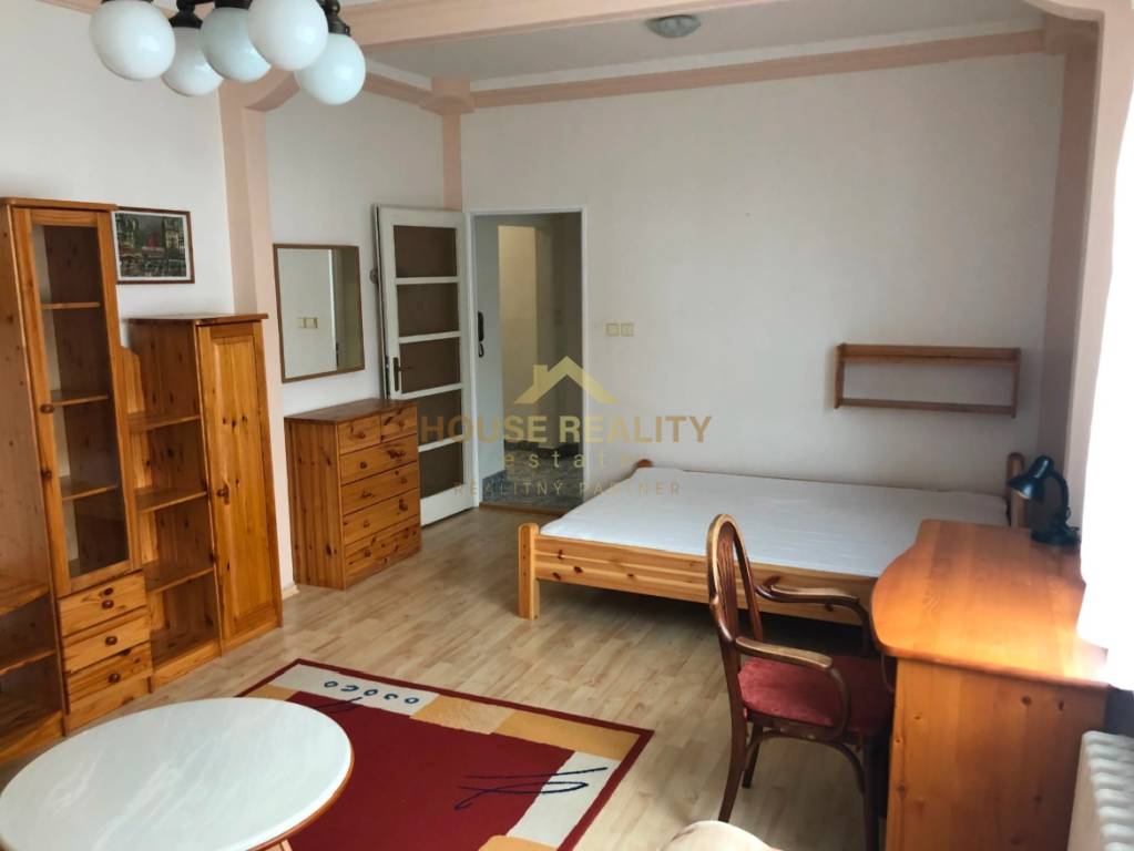 Priestranný 2 izbový byt, Kmeťovo námestie, Bratislava I. St - 5