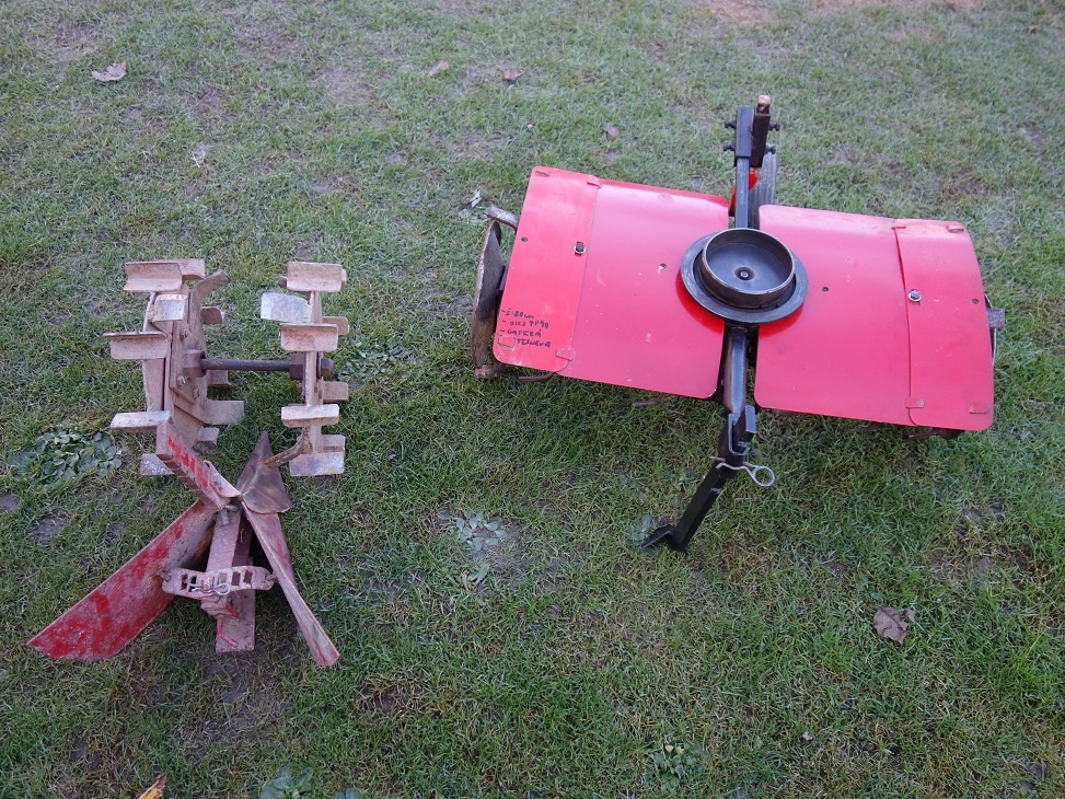 rotavator agzat s obor. kolieskami a radličkou - 5