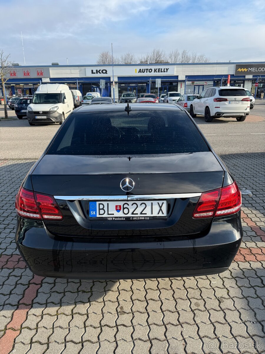 Mercedes E trieda 200 Classic - 5