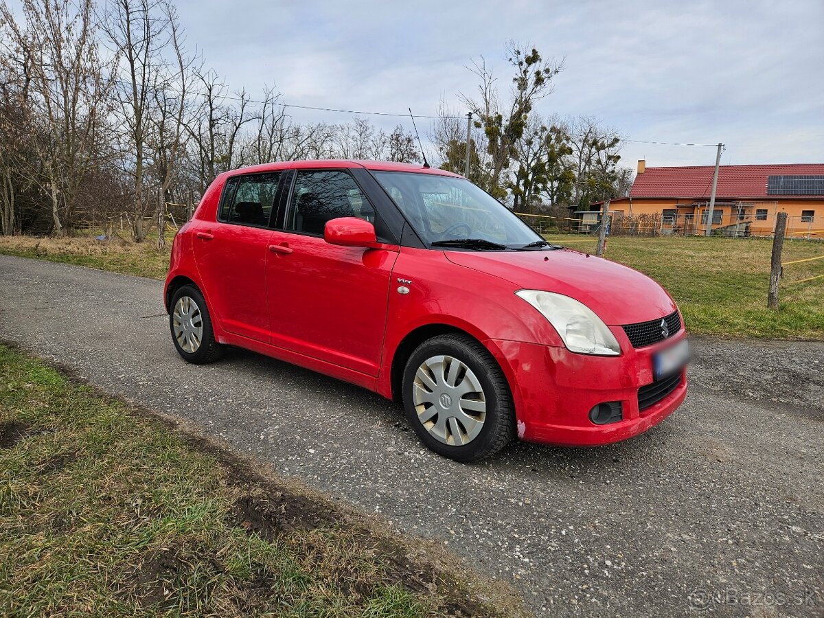 Suzuki swift 1.5 VVT 117 000 km - 5
