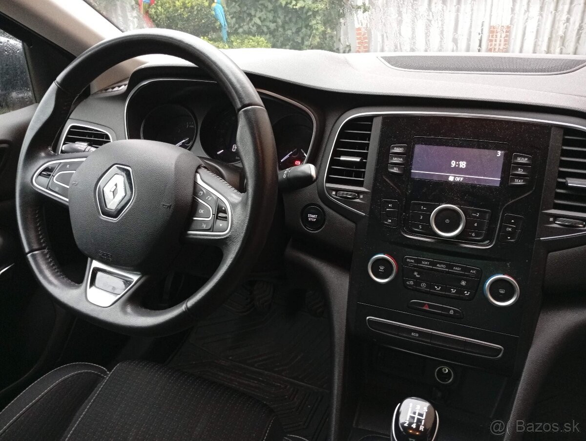 Renault Megane Grandcoupe 1.6Sce benzín,93tis.km,1.majitel - 5