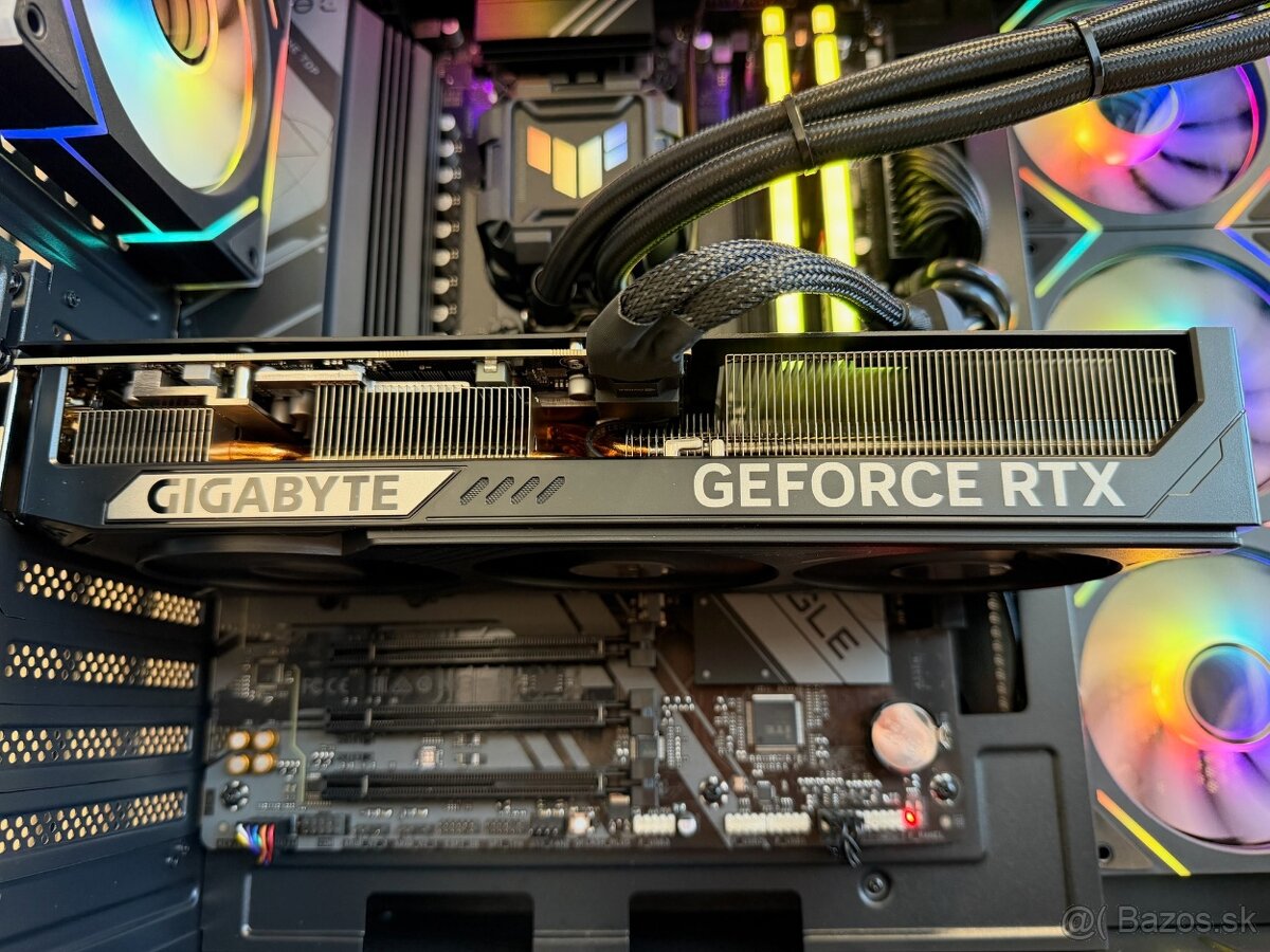 Ryzen 7 7800x3D•RTX 5070 12GB•32GB RAM•2TB SSD•750W - 5