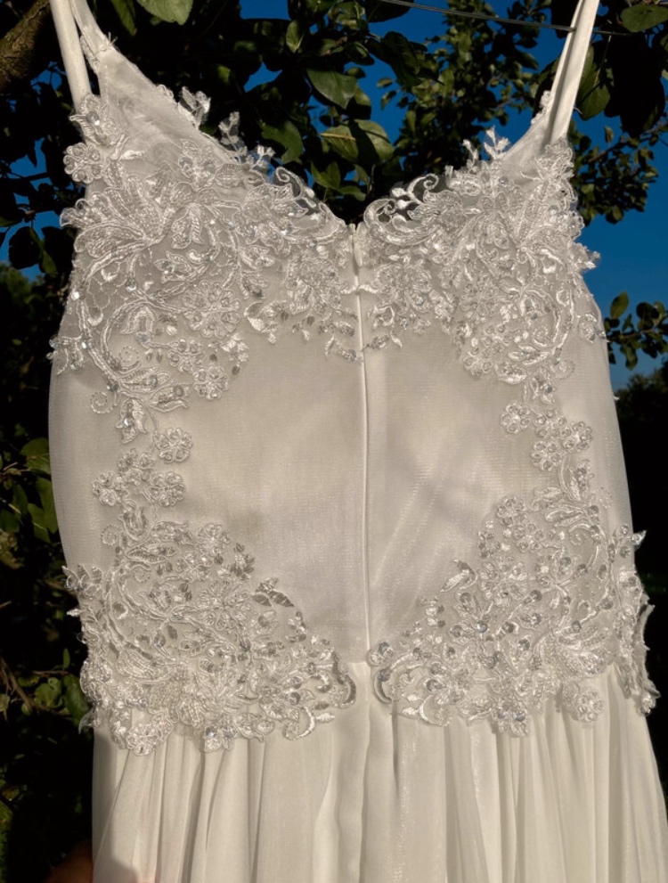 Biele spoločenské/ svadobné/ popolnočné šaty - 5