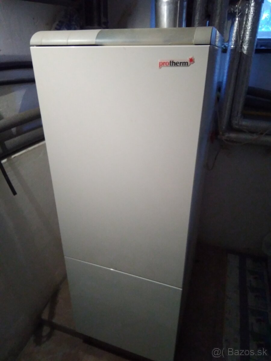 Predám liatinový plynový kotol Protherm 30KLZ so zásobníkom - 5