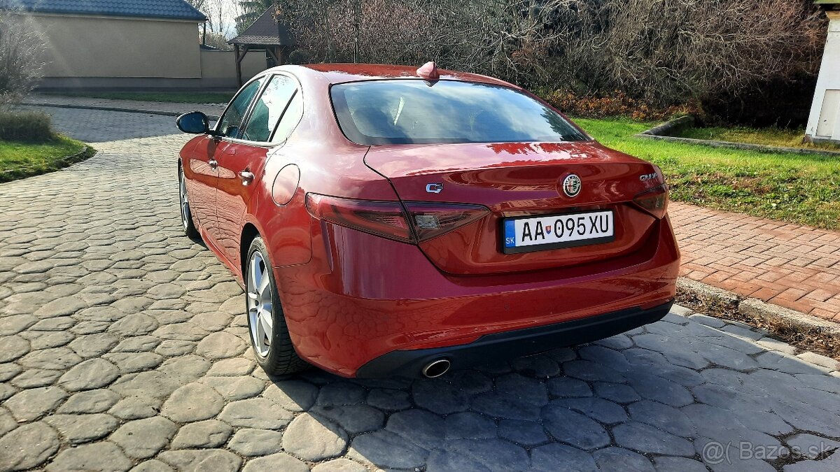Alfa Romeo Giulia Q2 2.2 Diesel 150ps MANUAL - 5