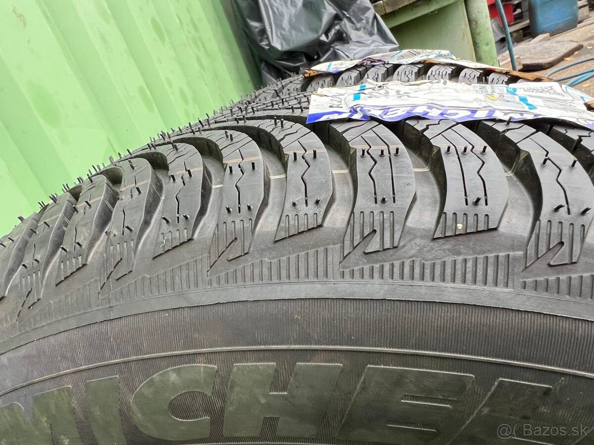 Zimné pneumatiky Michelin 205/65R16 - 5
