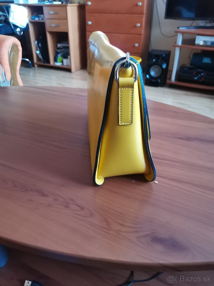 Štýlová kožená kabelka - 5