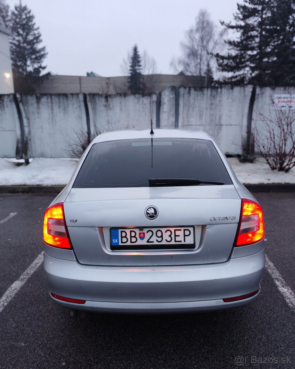 Škoda Octavia - 5