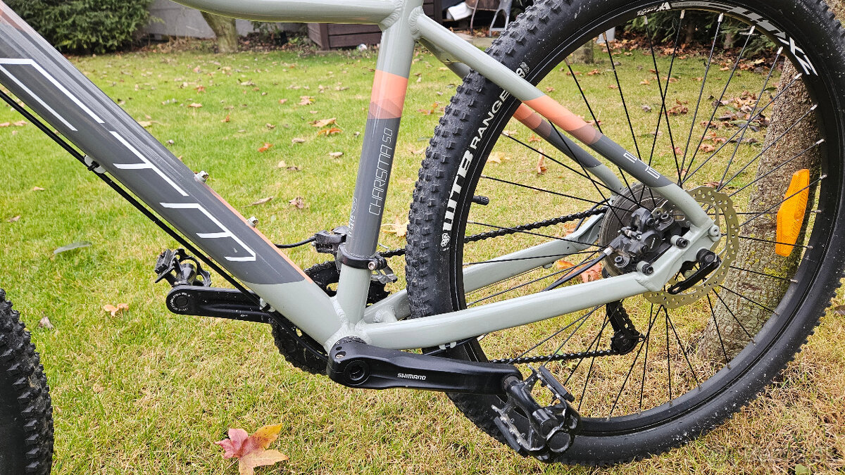 CTM Charisma 5.0 16" ako nový - 5