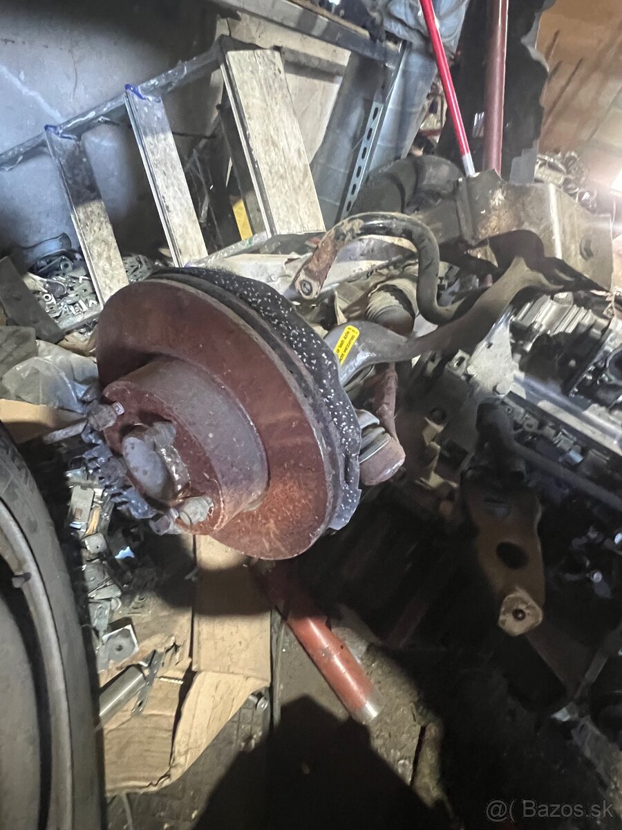 BMW e90 predná napravnica - 5