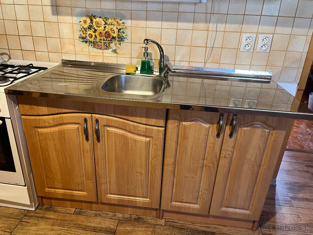 Kuchynská linka - 5