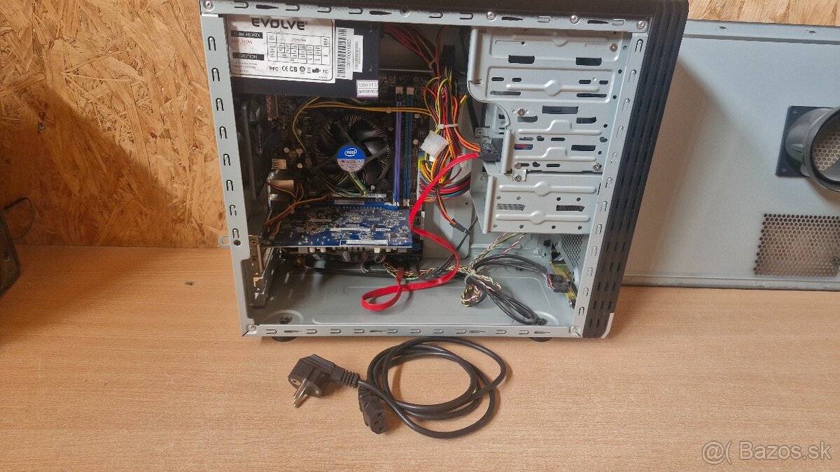 PREDÁM STOLNY PC WIN10 64BIT - 5