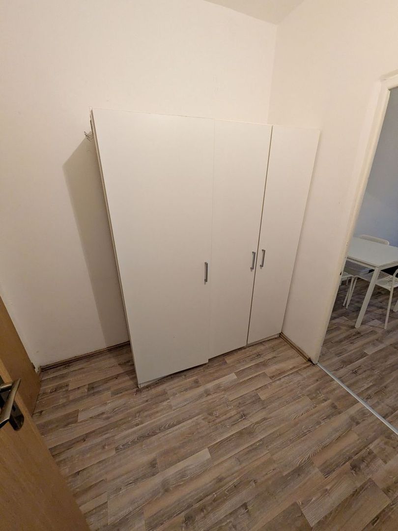 Menší bytík na prenájom, čiastočne zariadený..ihneď volný - 5