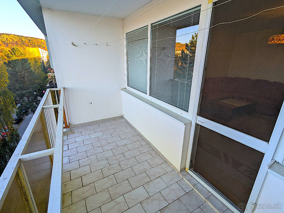 Atraktívny,veľký 4 izb. Sídl.III, Nešpora, OV, Lo, 5p, 98m2 - 5