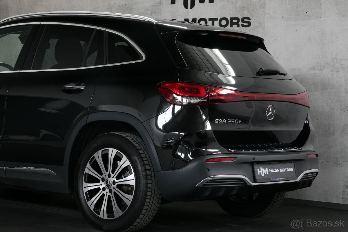 Mercedes-Benz EQA 250+ 140kW Pano Kamera Tažné SoH99% 19tkm - 5