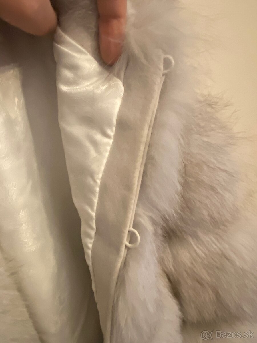 Krásna dámska vesta - 5