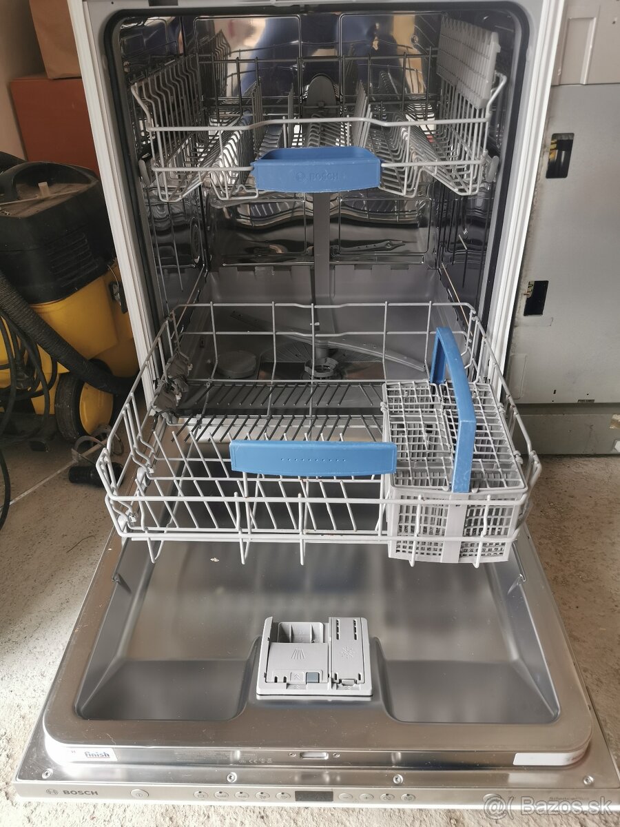 umývačku riadu 60 cm značky BOSCH - 5
