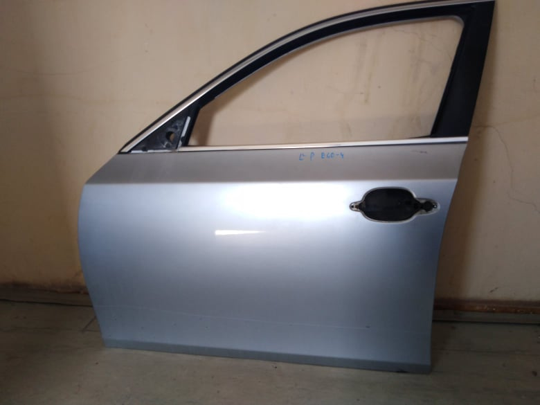 BMW E60 E61 dvere - 5