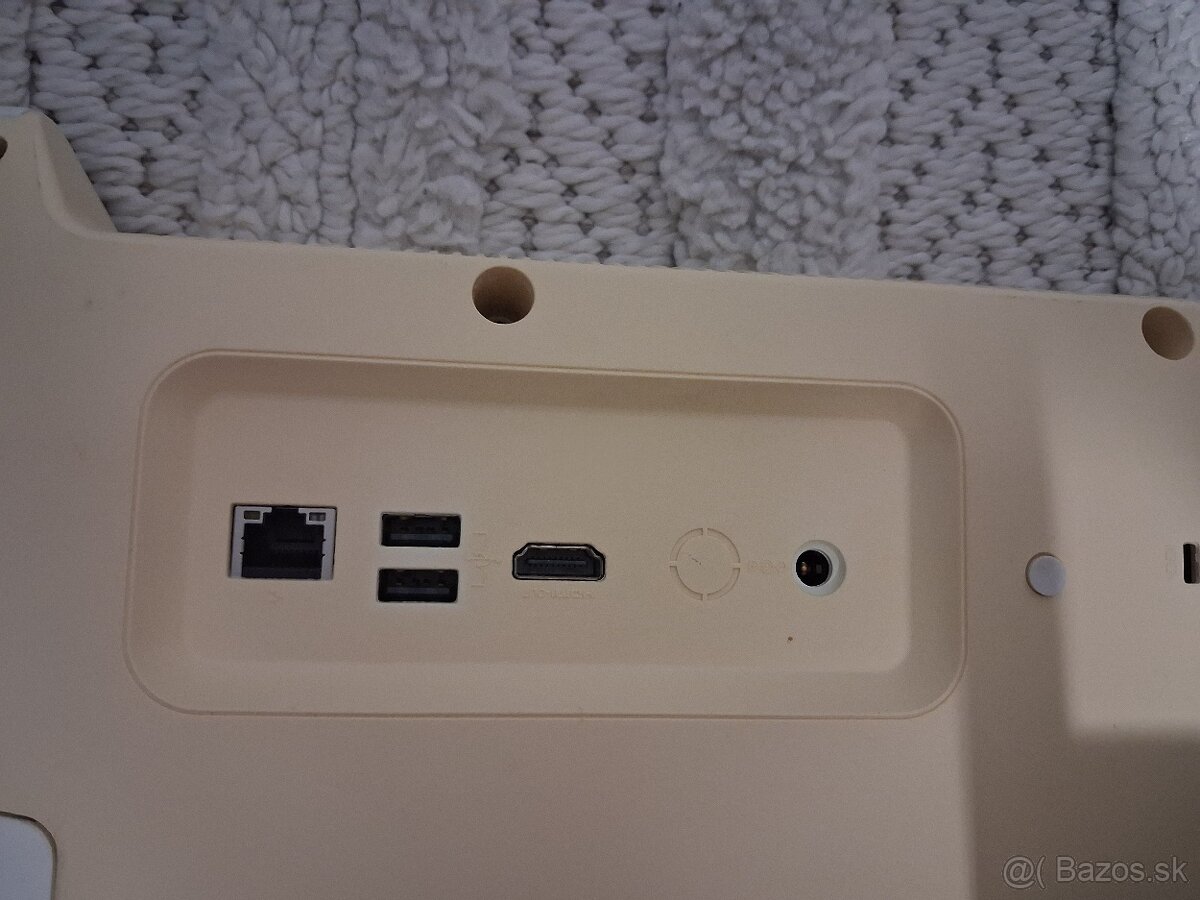 Počitač lenovo - 5