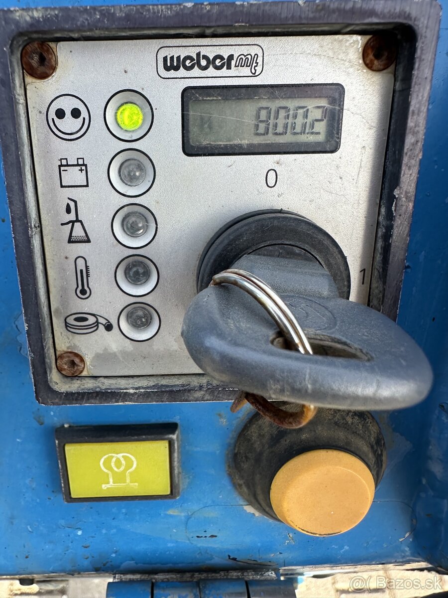 Ježkový válec Weber TRC 86 - 5