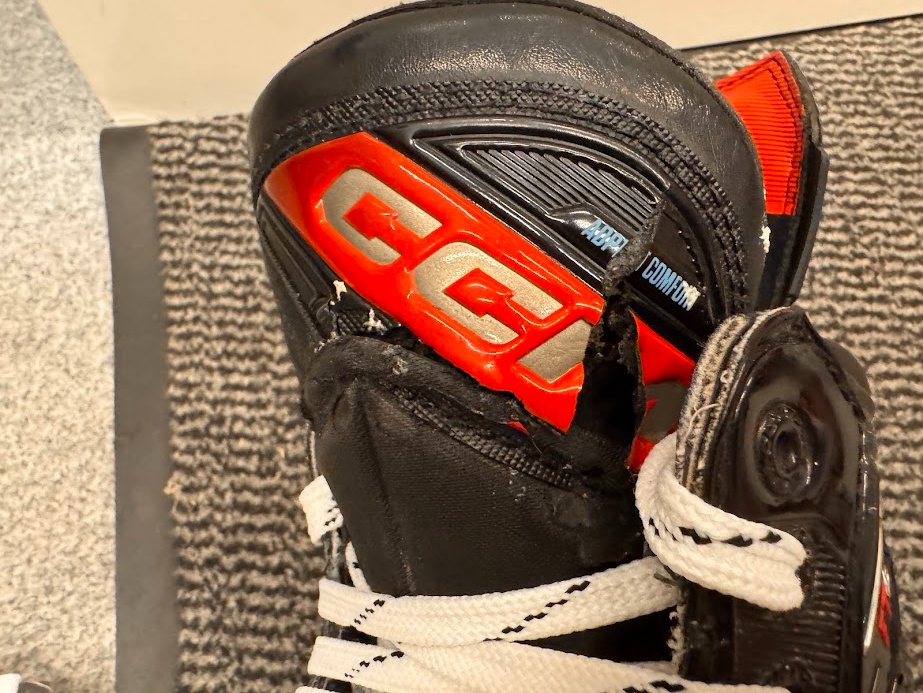 BRUSLE CCM JETSPEED FT6 VEL. 44/9D - 5