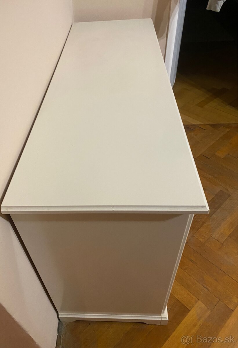 IKEA KOMODA LIATORP alebo Vitrína - zachovalá - 5