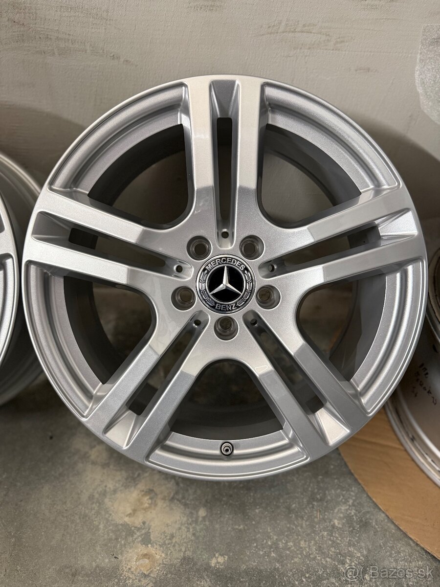 Nepoužité hliníkové disky 5x112 R18 Mercedes GLA Škoda VW - 5