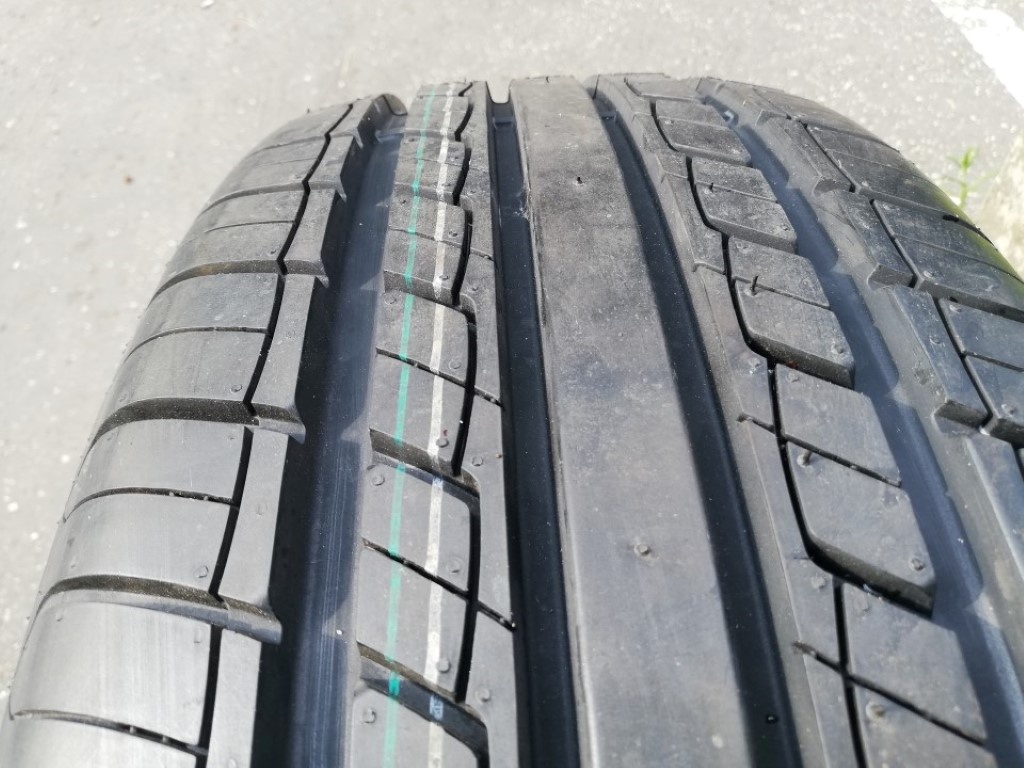 Predam novú pneu 215/60 R16 - 5