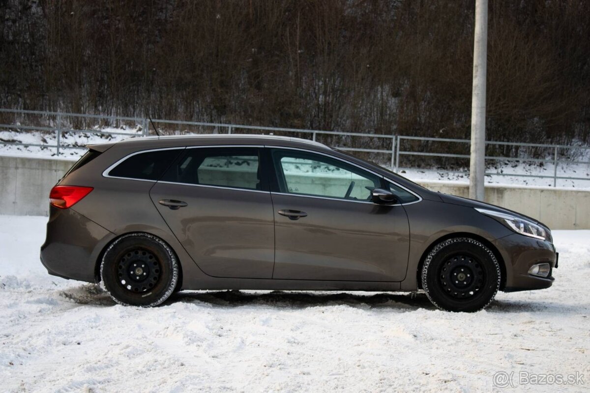 Kia Cee’d SW 1.6 GDI Platinum 2014 - 5