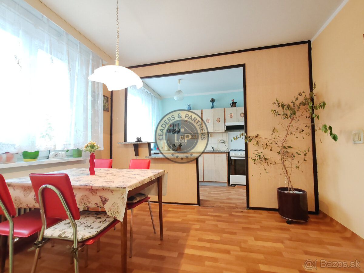 Nehnuteľnosť s pridanou hodnotou: 3 izbový byt s garážou TN - 5