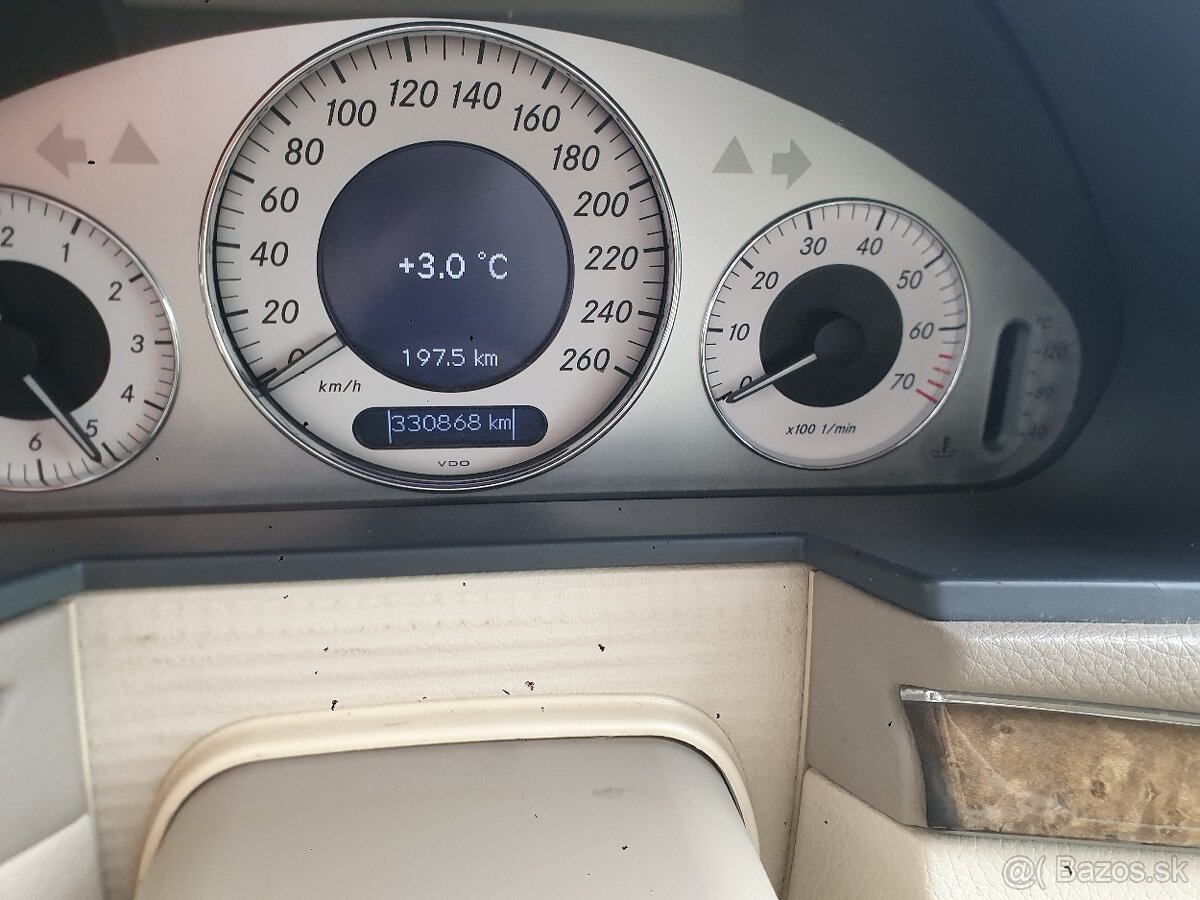 Predam Mercedes Benz w211 E280 3,0 benzin lpg 4matic - 5